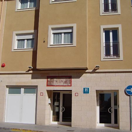 Hostal El Estudio Almansa Esterno foto